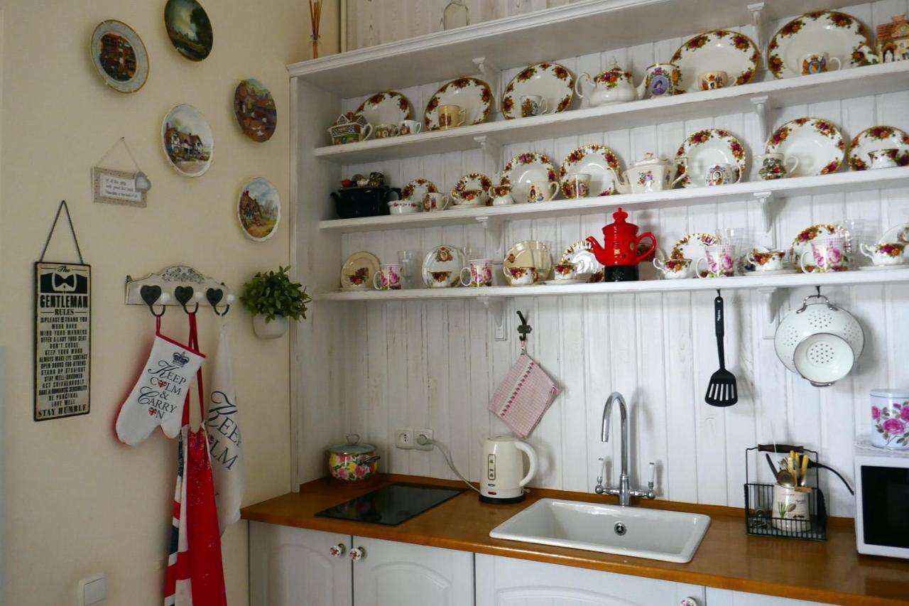 Romantic Apartment On Rynok Square With Air-Conditioning Lviv Dış mekan fotoğraf